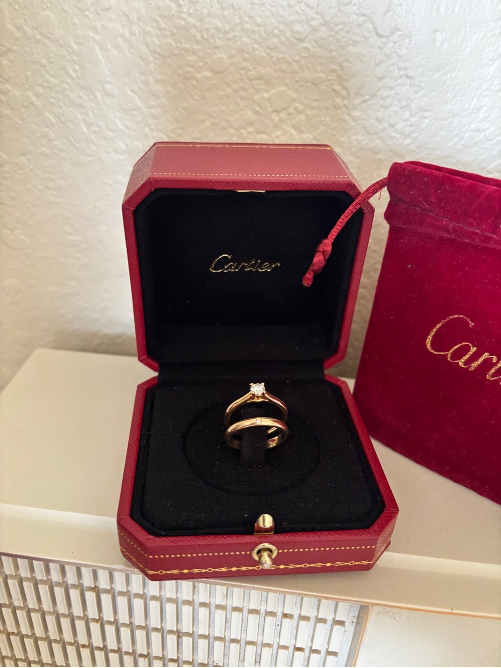 Cartier Red & Gold Ring Display box